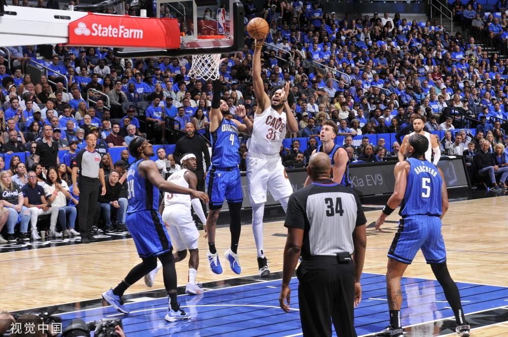 育精神的魅 育精神的魅